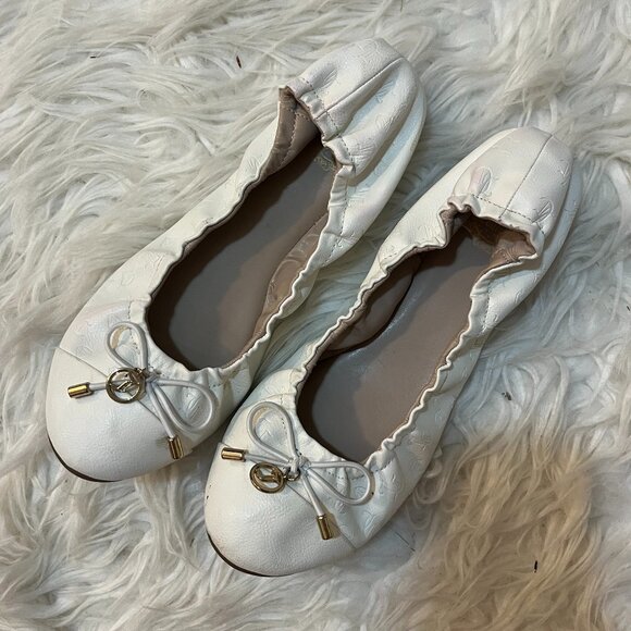 Y2K Juicy Couture Cream Ballet Flats Bow Gold 7.5 - Picture 1 of 5
